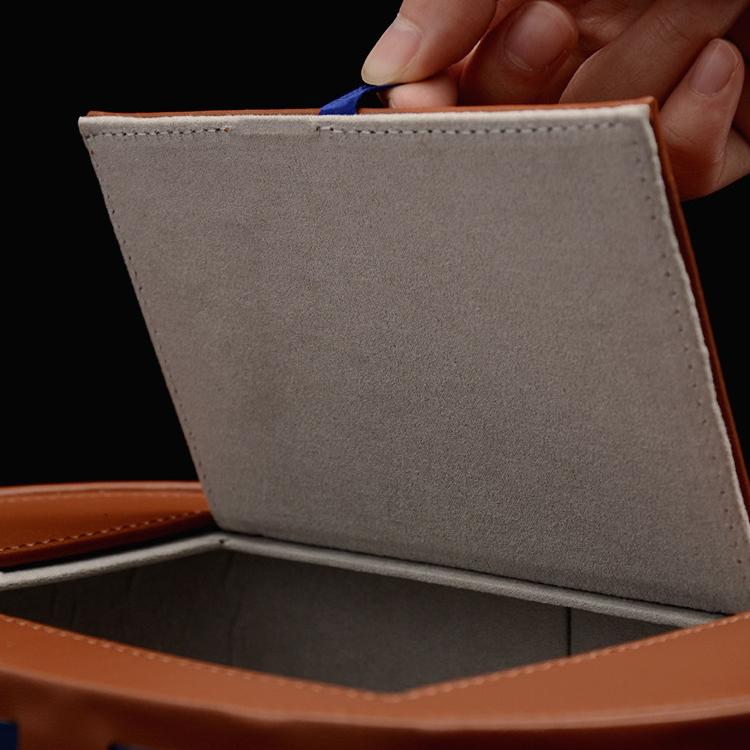 Checkered Leather Tissue Box